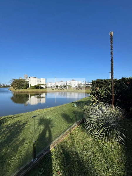 Sobrado de Alto Padrão à Beira do Lago – Mobiliado e Decorado: 27ª foto da galeria de imagens do imóvel