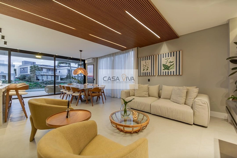 Sobrado Beira Lago no Condominio Sense.: 25ª foto da galeria de imagens do imóvel