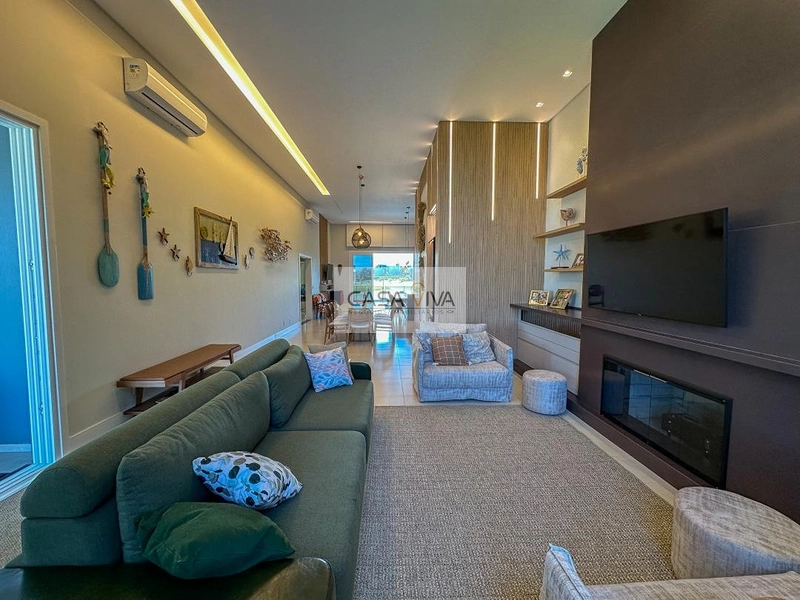 Casa Beira Lago com 03 Suítes e Piscina.: 5ª foto da galeria de imagens do imóvel