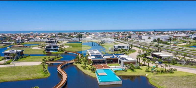 Lote condomínio  de luxo: 3ª foto da galeria de imagens do imóvel