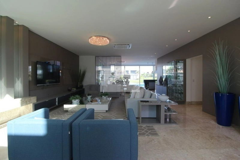 Mansão em condomínio de luxo no litoral: 12ª foto da galeria de imagens do imóvel