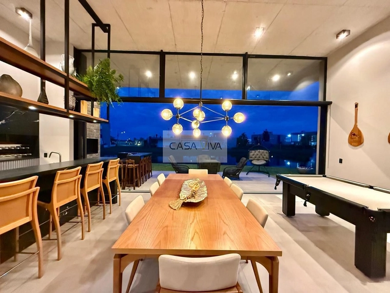 Casa Beira Lago à Venda – Alto Padrão: 6ª foto da galeria de imagens do imóvel
