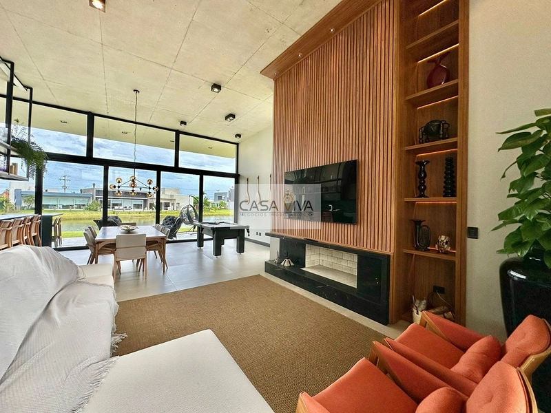 Casa Beira Lago à Venda – Alto Padrão: 8ª foto da galeria de imagens do imóvel