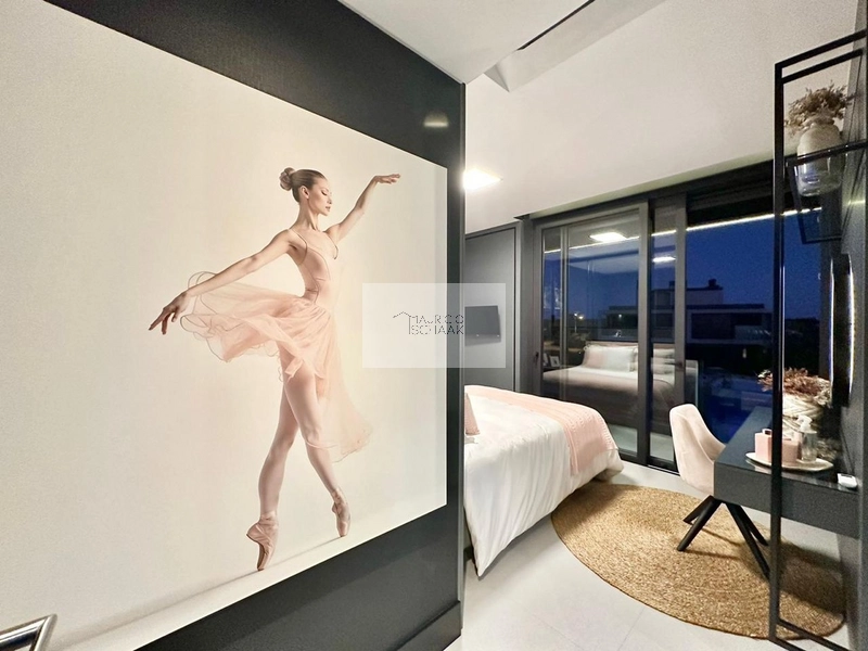 Mansão beira lago no condomínio Sense!: 51ª foto da galeria de imagens do imóvel
