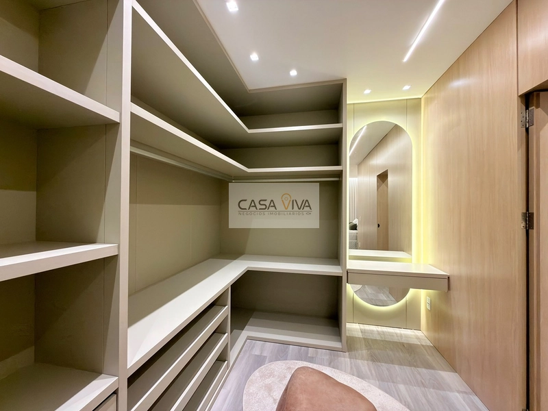 Casa de Esquina de Alto Padrão.: 38ª foto da galeria de imagens do imóvel
