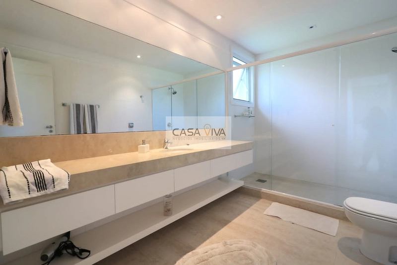 Casa de alto padrão em condomínio.: 25ª foto da galeria de imagens do imóvel