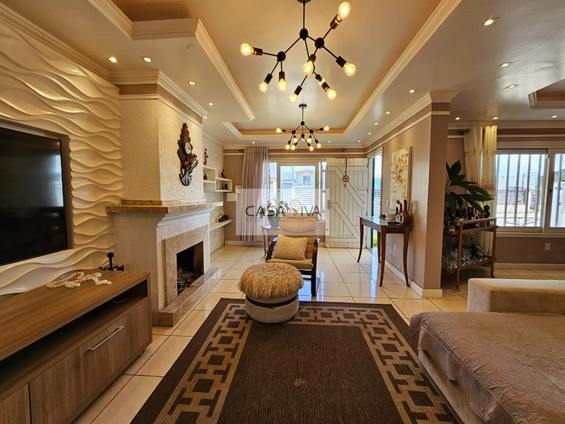 CASA COM QUATRO DORMITÓRIOS E PISCINA.: 4ª foto da galeria de imagens do imóvel