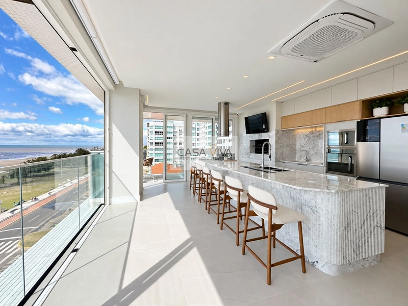 APARTAMENTO DE ALTO PADRÃO COM VISTA FANTÁSTICA PARA O MAR: 9ª foto da galeria de imagens do imóvel