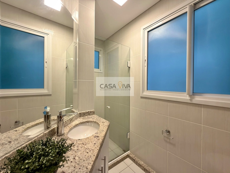 Apartamento mobiliado e decorado, a três quadras do mar.: 4ª foto da galeria de imagens do imóvel