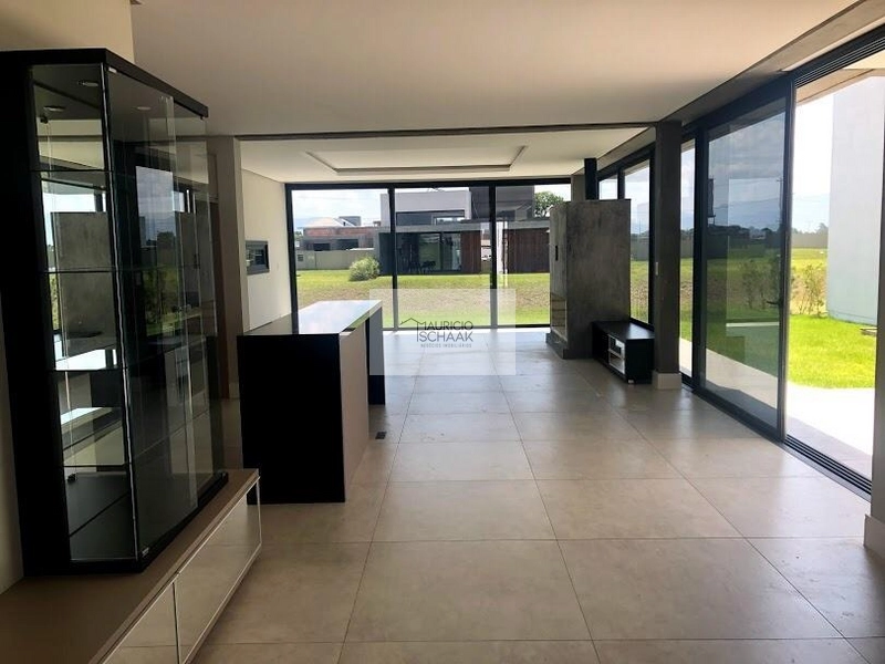 Sobrado em condomínio fechado!: 3ª foto da galeria de imagens do imóvel