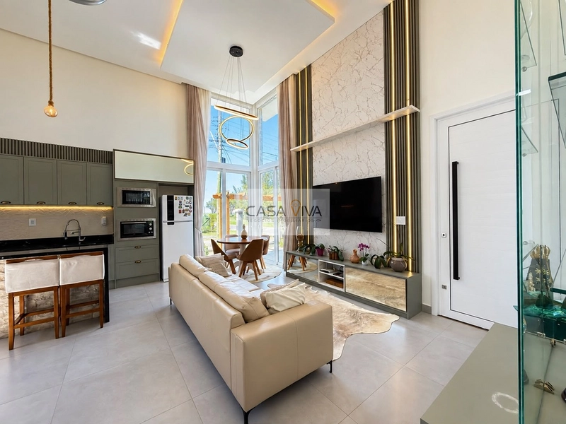 CASA DE ALTO PADRÃO A APENAS 50 METROS DO MAR!: 6ª foto da galeria de imagens do imóvel