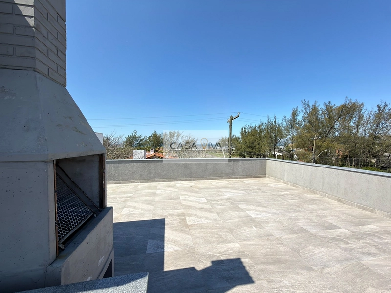 CASA DE ALTO PADRÃO A APENAS 50 METROS DO MAR!: 32ª foto da galeria de imagens do imóvel