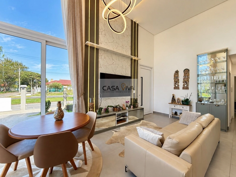 CASA DE ALTO PADRÃO A APENAS 50 METROS DO MAR!: 5ª foto da galeria de imagens do imóvel