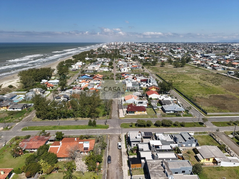 CASA DE ALTO PADRÃO A APENAS 50 METROS DO MAR!: 38ª foto da galeria de imagens do imóvel