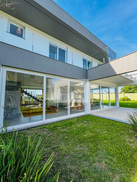 CASA DE ALTO PADRÃO COM PROJETO PERSONALIZÁVEL!!: 41ª foto da galeria de imagens do imóvel