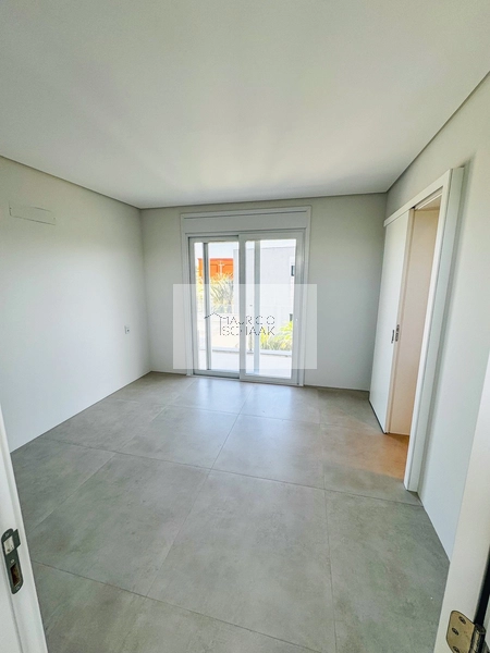 CASA DE ALTO PADRÃO COM PROJETO PERSONALIZÁVEL!!: 31ª foto da galeria de imagens do imóvel