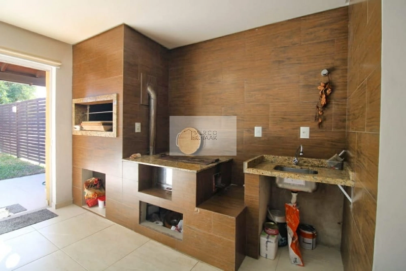 Casa no centro de Xangri-lá: 1ª foto da galeria de imagens do imóvel