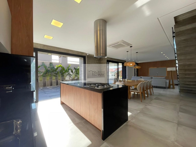 Casa no centro de Xangri-lá!: 6ª foto da galeria de imagens do imóvel