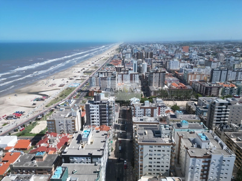 SACADA DE FRENTE COM CHURRASQUEIRA, APENAS 1 QUADRA DO MAR: 38ª foto da galeria de imagens do imóvel
