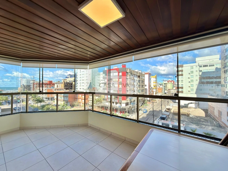 Apartamento Amplo e Mobiliado em Localização Privilegiada.: 2ª foto da galeria de imagens do imóvel