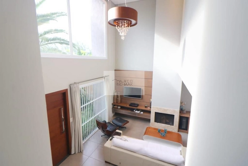 Casa no centro de Xangri-lá!: 1ª foto da galeria de imagens do imóvel