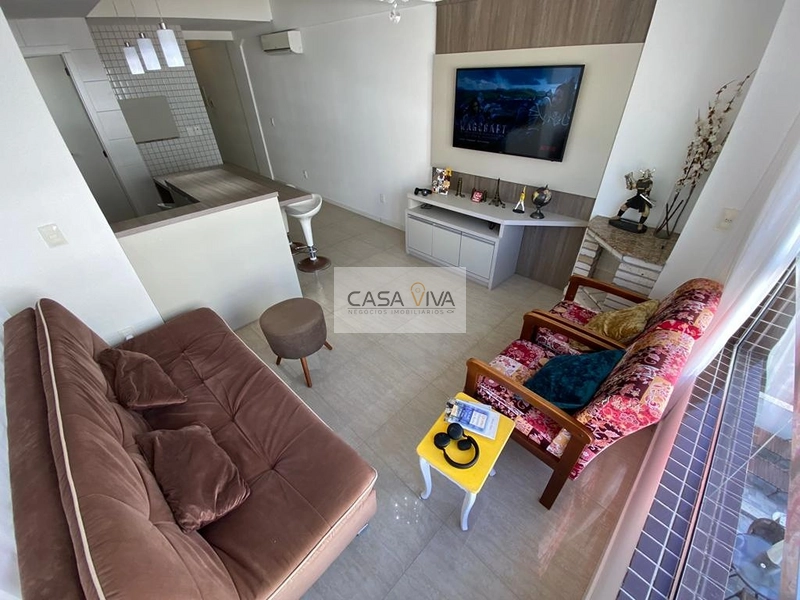 APARTAMENTO DE FRENTE COM VISTA LIBERADA A 2 QUADRAS DO MAR: 4ª foto da galeria de imagens do imóvel