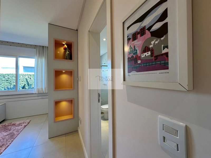 Casa em condomínio fechado com 2 lotes!: 2ª foto da galeria de imagens do imóvel