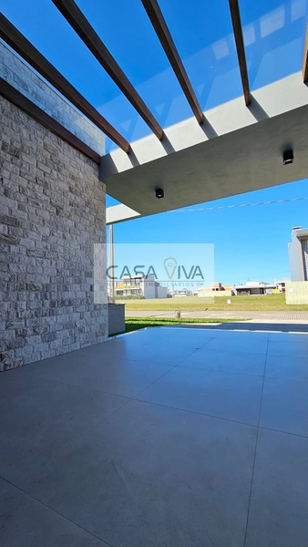 Casa Nova Com Quatro Dormitórios E Excelente Projeto.: 19ª foto da galeria de imagens do imóvel