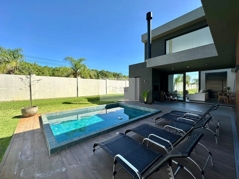 Casa em condomínio fechado beira mar: 12ª foto da galeria de imagens do imóvel