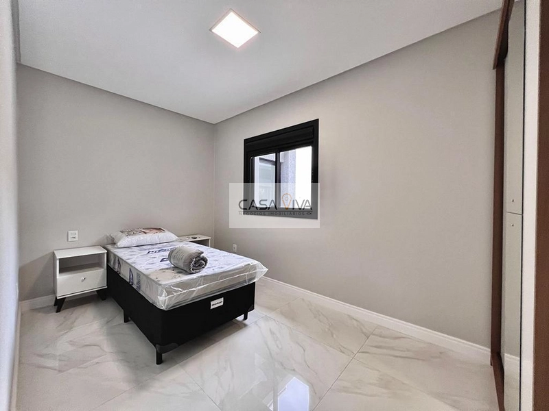 CASA TÉRREA DE ALTO PADRÃO, MOBILIADA, COM PISCINA E AMPLO ESPAÇO DE LAZER: 11ª foto da galeria de imagens do imóvel