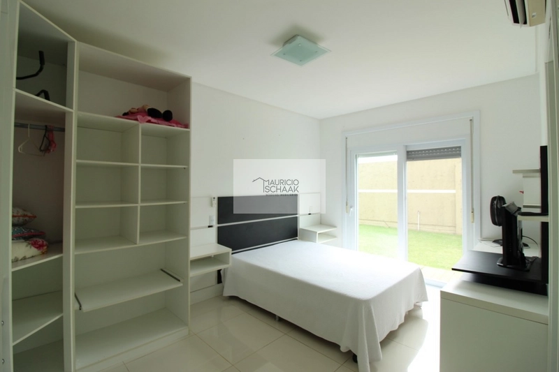 Casa em condomínio fechado com terrenho diferenciado: 8ª foto da galeria de imagens do imóvel