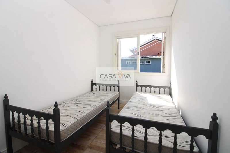 Casa térrea a duas quadras do mar.: 10ª foto da galeria de imagens do imóvel