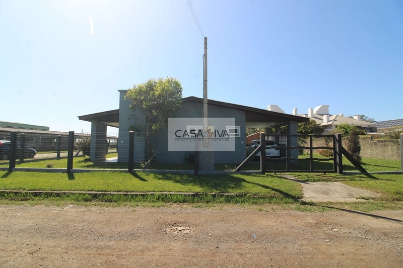 Casa térrea a duas quadras do mar.: 4ª foto da galeria de imagens do imóvel