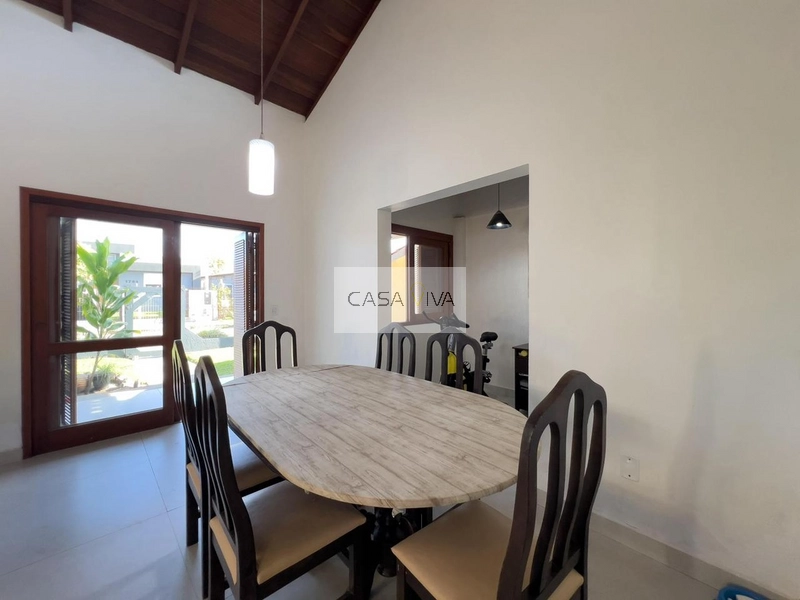 CASA TÉRREA COM ANEXO À VENDA NO CENTRO DE XANGRI-LÁ: 9ª foto da galeria de imagens do imóvel