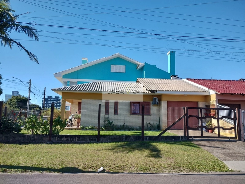 Casa de Esquina – Excelente Localização!: 2ª foto da galeria de imagens do imóvel