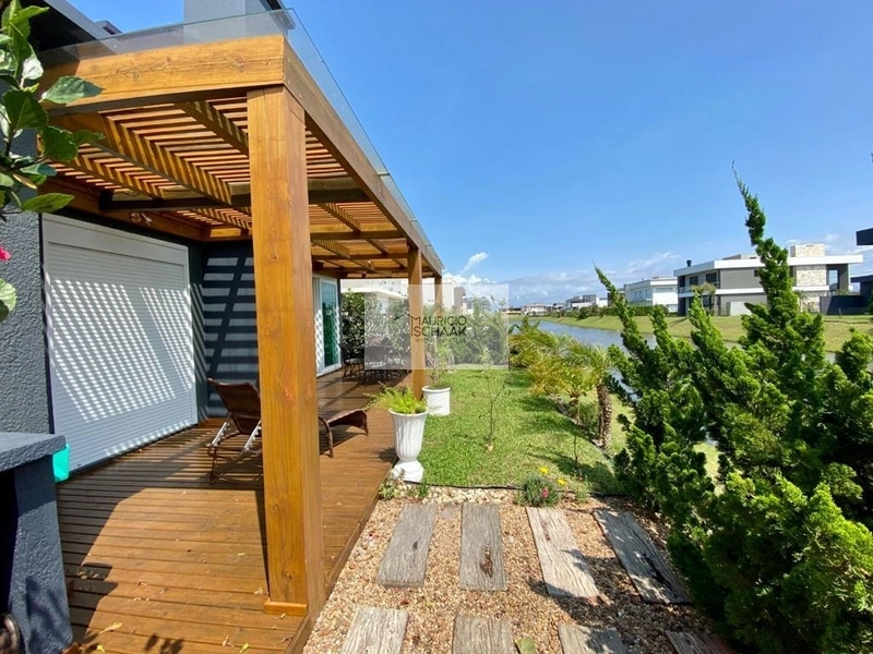 Ótimo custo benefício, casa beira lago em condomínio fechado: 8ª foto da galeria de imagens do imóvel