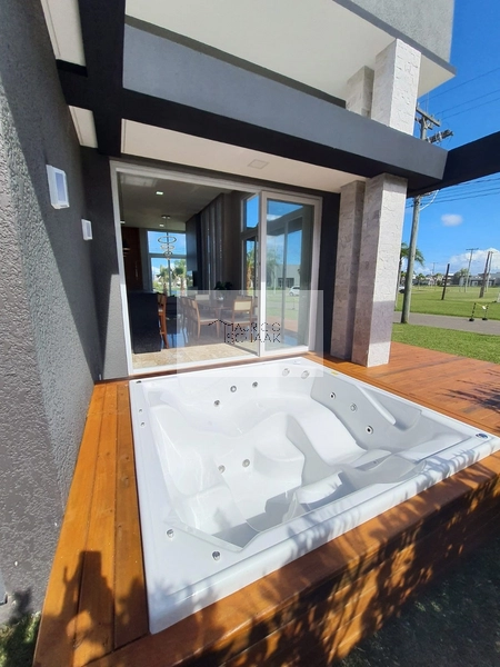 Casa em condomínio fechado em Capão!: 2ª foto da galeria de imagens do imóvel