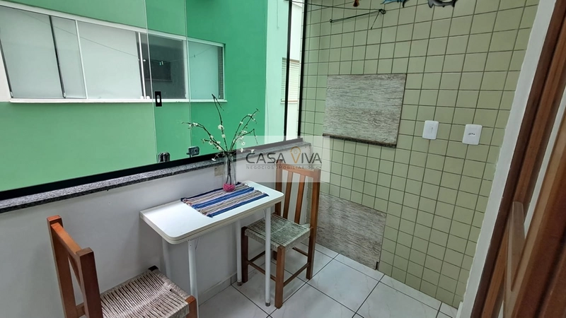 APARTAMENTO A UMA QUADRA DO MAR: 9ª foto da galeria de imagens do imóvel