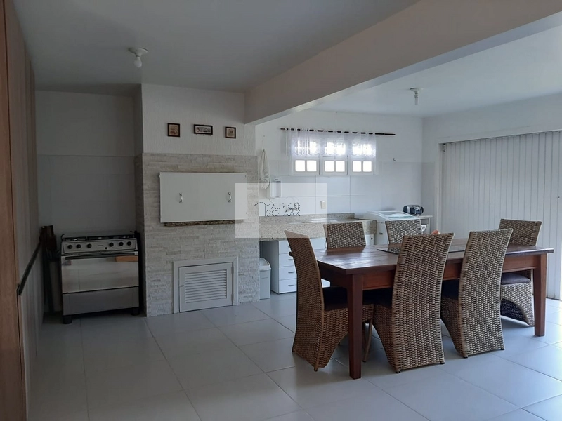 Casa no centro de Xangri-lá: 19ª foto da galeria de imagens do imóvel