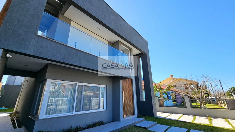 Casa a uma quadra do Mar com Rooftop e Vista Mar.: 2ª foto da galeria de imagens do imóvel