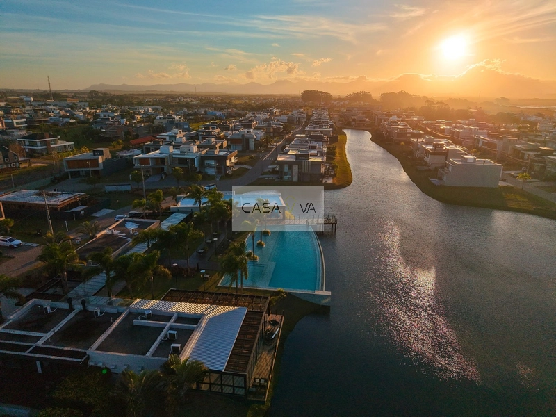CASA NO CONDOMÍNIO SUNSET – XANGRI-LÁ: 5ª foto da galeria de imagens do imóvel
