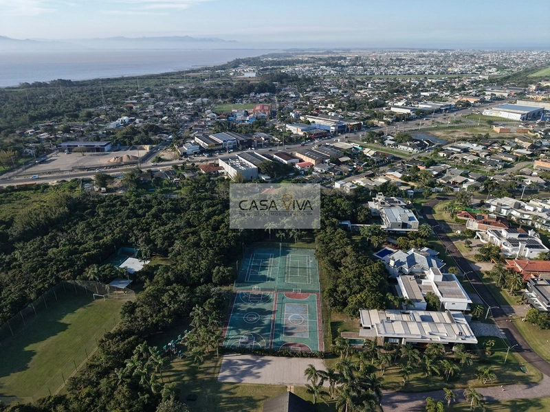 SOBRADO DE ALTO PADRÃO BEIRA-LAGO EM ATLÂNTIDA: 49ª foto da galeria de imagens do imóvel