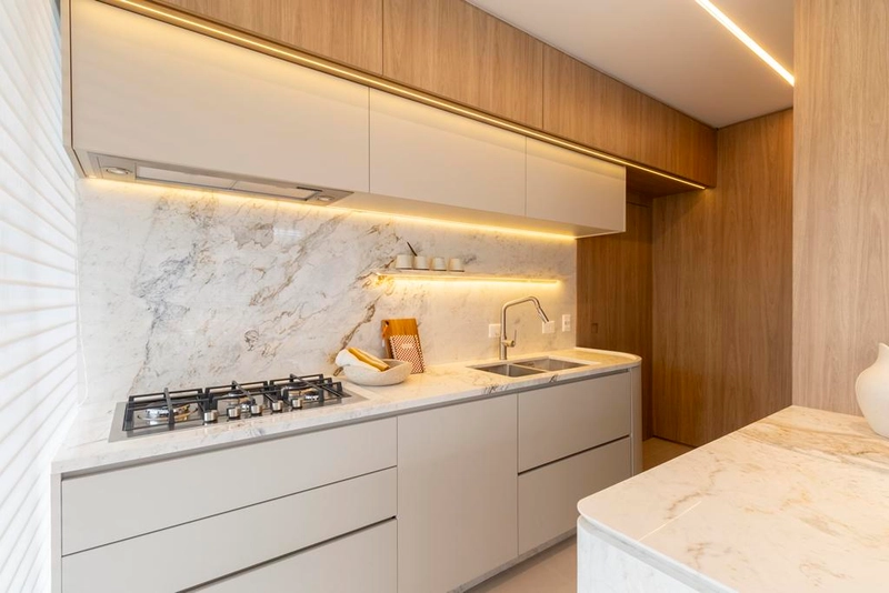 Apartamento 3 Suítes com 164m² e 3 Vagas – Rua Teixeira Coelho, Curitiba/PR: 10ª foto da galeria de imagens do imóvel