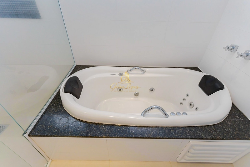 Casa com 4 suítes no Green Village | Santa Felicidade: 17ª foto da galeria de imagens do imóvel