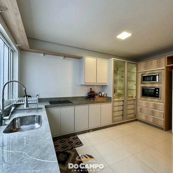 APARTAMENTO À VENDA NO CENTRO COM 3 VAGAS DE GARAGEM: 5ª foto da galeria de imagens do imóvel