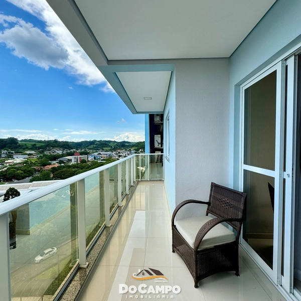 APARTAMENTO À VENDA NO CENTRO COM 3 VAGAS DE GARAGEM: 4ª foto da galeria de imagens do imóvel