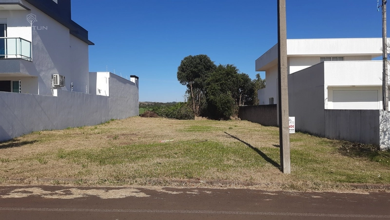 LOTE NO BAIRRO INDUSTRIAL II: 1ª foto da galeria de imagens do imóvel