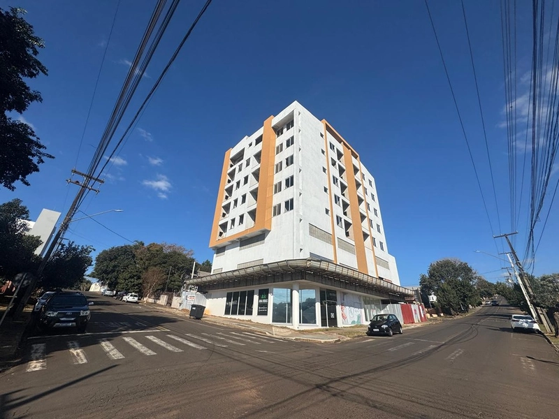 APARTAMENTO COM 1 SUÍTE + 2 QUARTOS - EDIFÍCIO ARAUCÁRIA: 2ª foto da galeria de imagens do imóvel