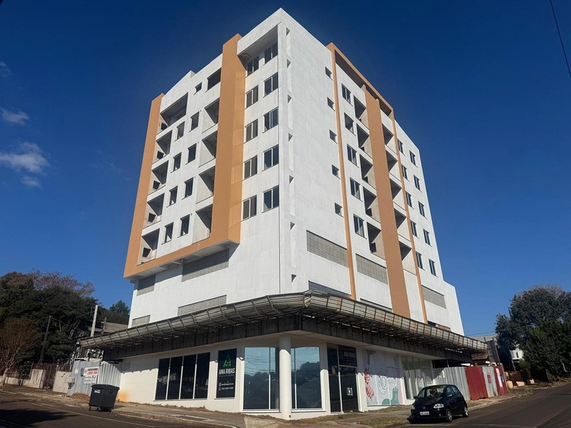 APARTAMENTO COM 1 SUÍTE + 2 QUARTOS - EDIFÍCIO ARAUCÁRIA: 1ª foto da galeria de imagens do imóvel