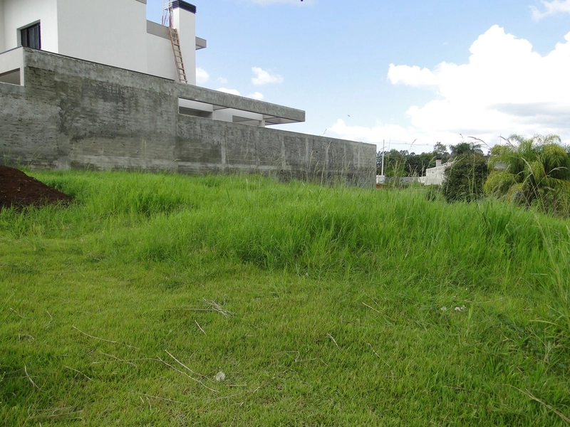 LOTE NO BAIRRO INDUSTRIAL II: 2ª foto da galeria de imagens do imóvel